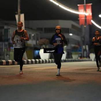 Runner Photo 5772577