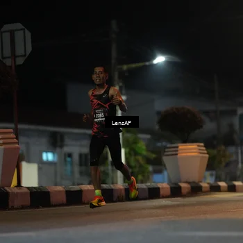 Runner Photo 5772599