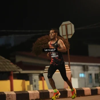 Runner Photo 5772601