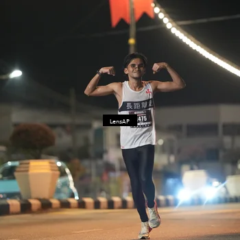 Runner Photo 5772631