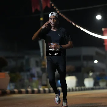Runner Photo 5772639