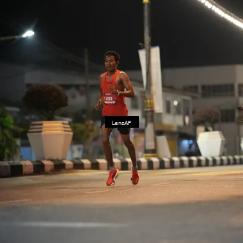 Runner Photo 5772642