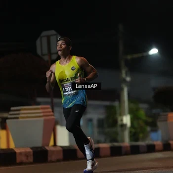 Runner Photo 5772659