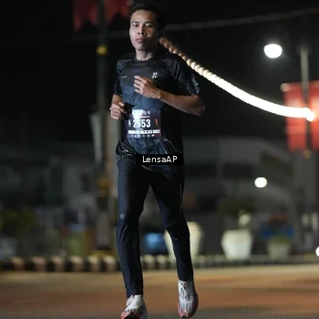 Runner Photo 5772670
