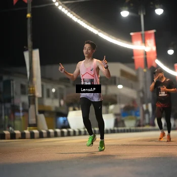 Runner Photo 5772675