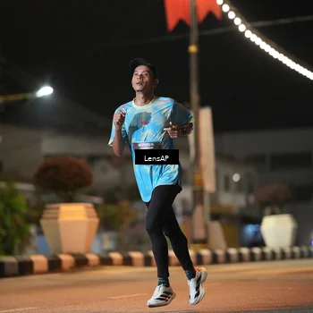 Runner Photo 5772715