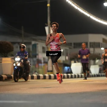 Runner Photo 5772720