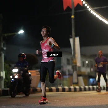 Runner Photo 5772725