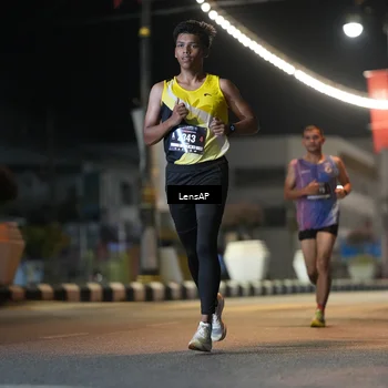 Runner Photo 5772760