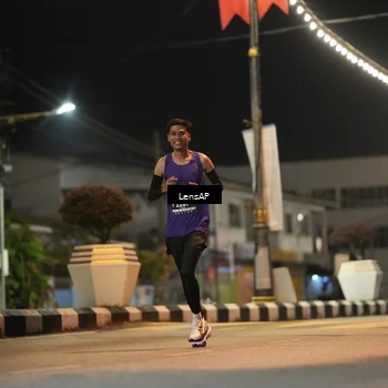 Runner Photo 5772875
