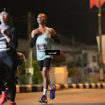 Runner Photo 5772957