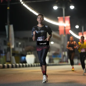 Runner Photo 5772999
