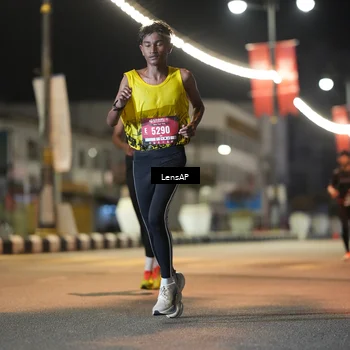 Runner Photo 5773005