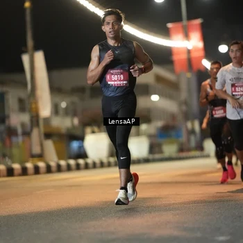 Runner Photo 5773024