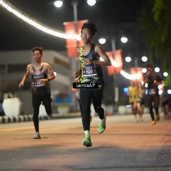 Runner Photo 5773028