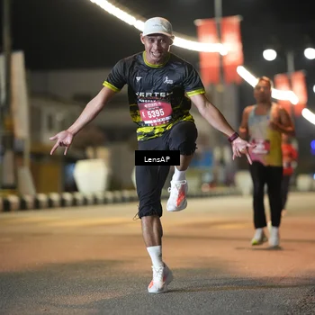 Runner Photo 5773243