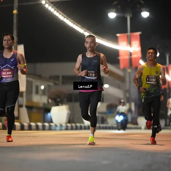 Runner Photo 5773264