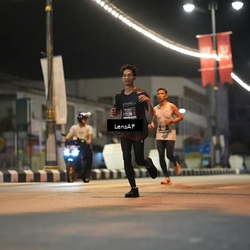 Runner Photo 5773265