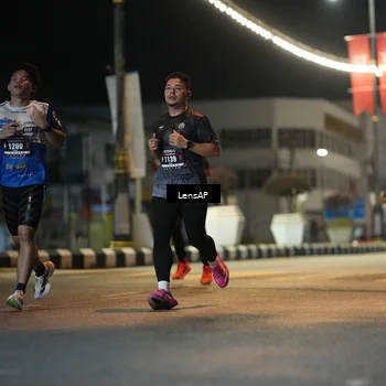 Runner Photo 5773437