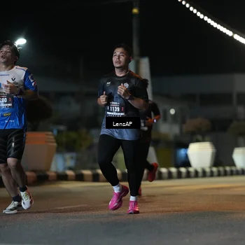Runner Photo 5773438