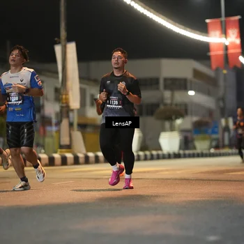 Runner Photo 5773439