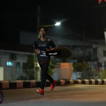 Runner Photo 5773444