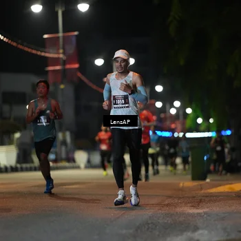 Runner Photo 5773457