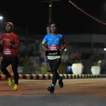 Runner Photo 5773470