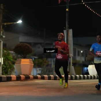 Runner Photo 5773471