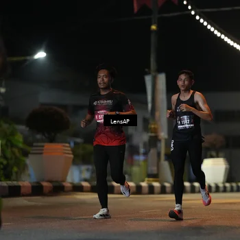 Runner Photo 5773485