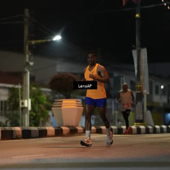 Runner Photo 5773498