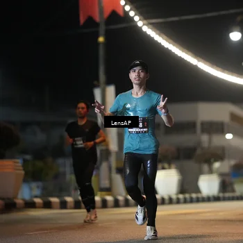 Runner Photo 5773517