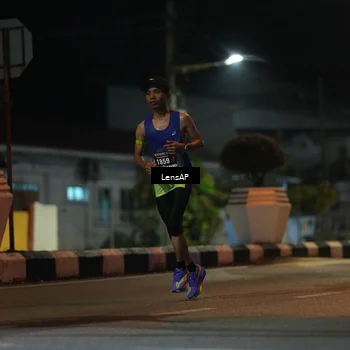 Runner Photo 5773589