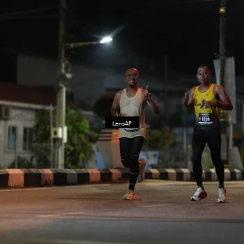 Runner Photo 5773594