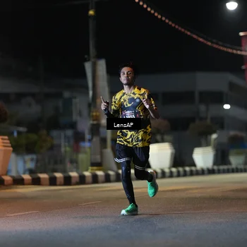 Runner Photo 5773616