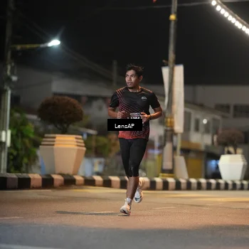Runner Photo 5773662