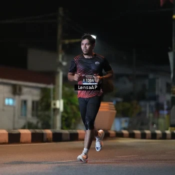 Runner Photo 5773663