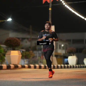 Runner Photo 5773723