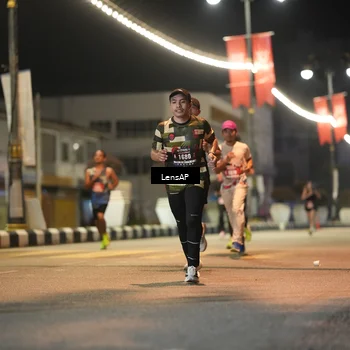 Runner Photo 5773759