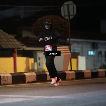 Runner Photo 5773779