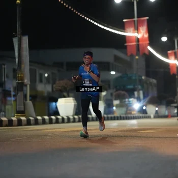 Runner Photo 5773795