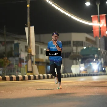Runner Photo 5773799