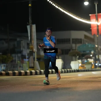 Runner Photo 5773801