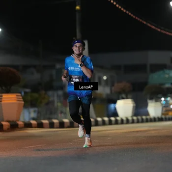 Runner Photo 5773802