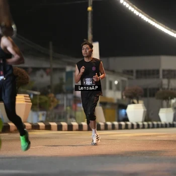 Runner Photo 5773851