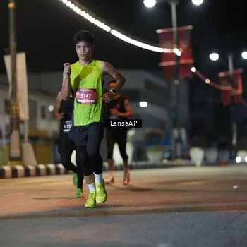 Runner Photo 5773852