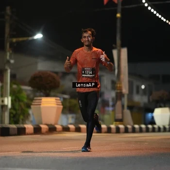 Runner Photo 5773870