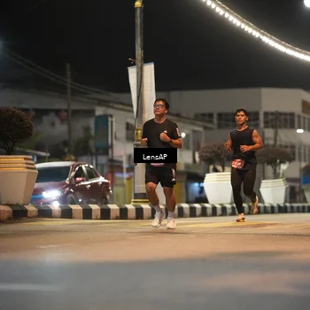 Runner Photo 5773879