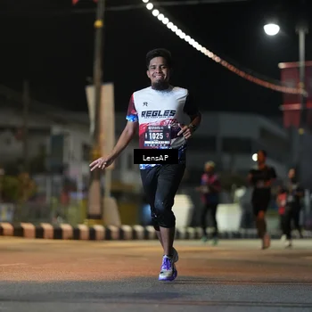 Runner Photo 5773970