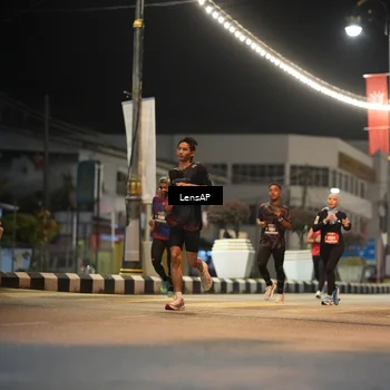 Runner Photo 5773975